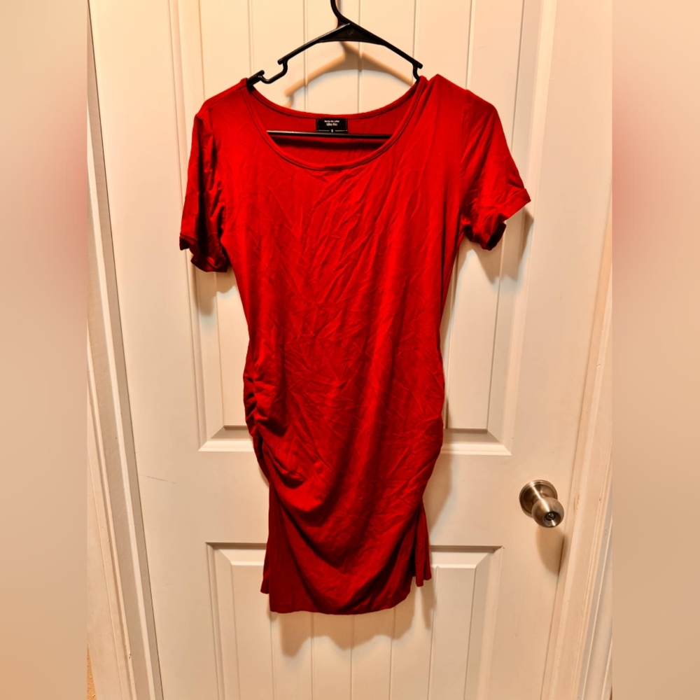 Red Short Sleeve Maternity Dress Size Small By Alina Mae
